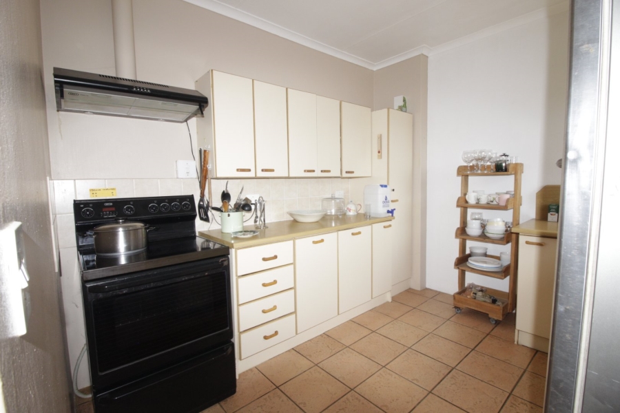 4 Bedroom Property for Sale in Wavecrest Eastern Cape